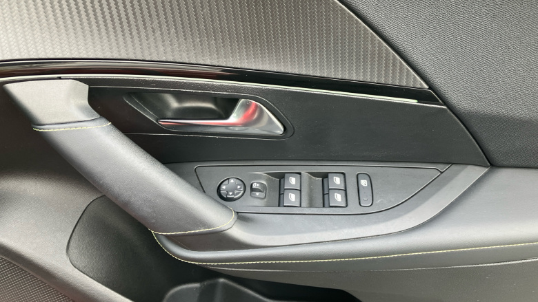 Peugeot 2008 1.2 PureTech 130 GT Line 5dr Petrol Estate